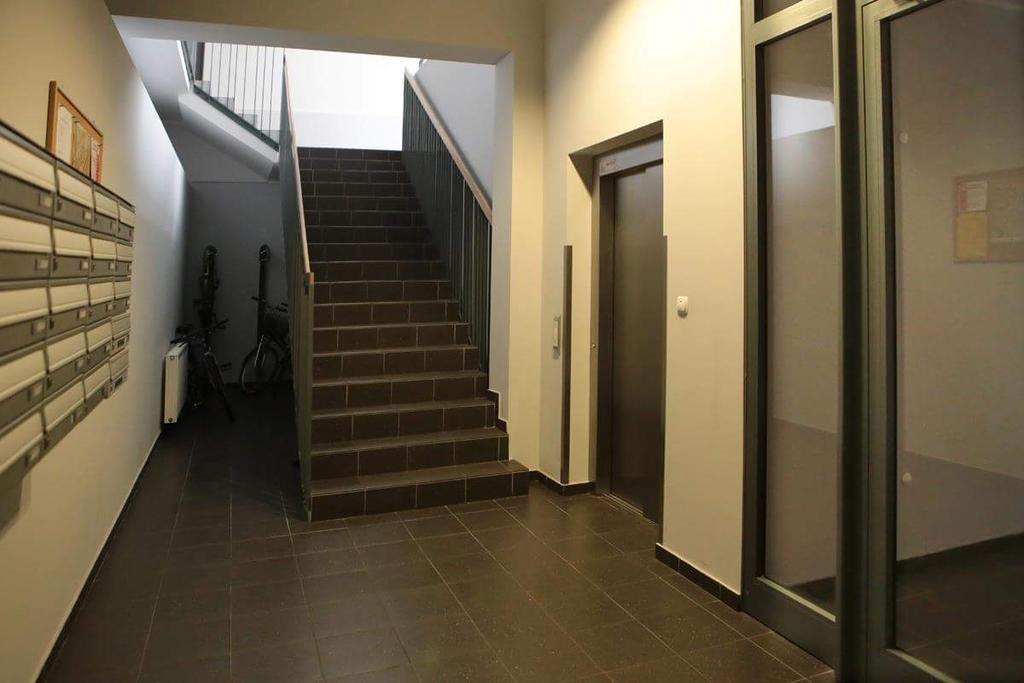 Studio de 35 m² en Appartement avec 1 salle Poznań Extérieur photo